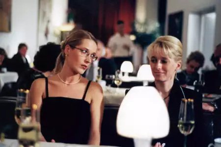 Samotni - galeria zdjęć - filmweb