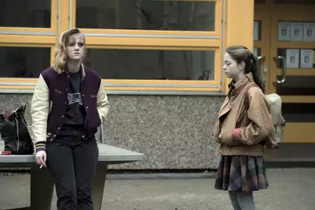 Dark - galeria zdjęć - filmweb