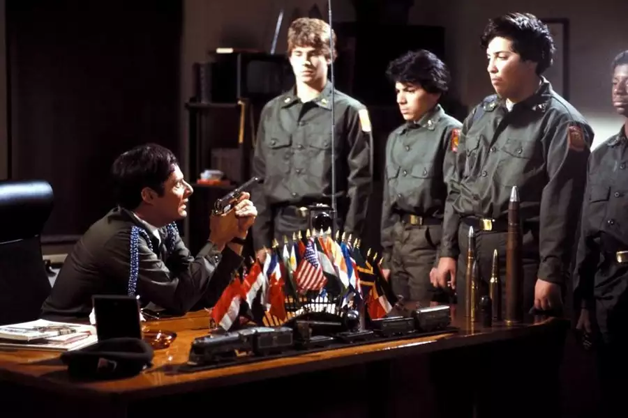 Wojskowa Akademia Imprezowa - galeria zdjęć - filmweb