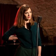 Louise Bourgoin w Monsieur Spade
