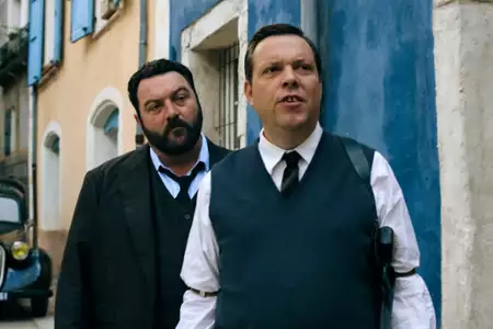 Monsieur Spade - galeria zdjęć - filmweb