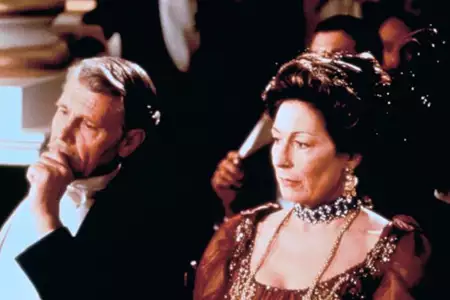 Złota - galeria zdjęć - filmweb