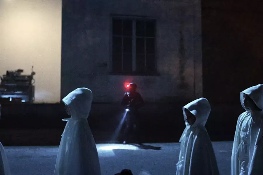 Mur - galeria zdjęć - filmweb