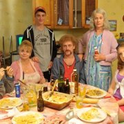 Rodzina Tuche - galeria zdjęć - filmweb