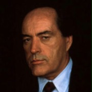 Powers Boothe w Ręka Boga