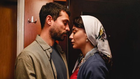 Sezon 1 Odcinek 4 Gece Oldu Dirildik