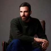 Brilliant Minds - galeria zdjęć - filmweb