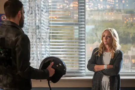 Brilliant Minds - galeria zdjęć - filmweb