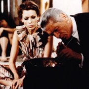 Emmanuelle - galeria zdjęć - filmweb