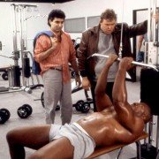Uzbrojeni i niebezpieczni - galeria zdjęć - filmweb