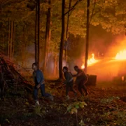 To: Witajcie w Derry - galeria zdjęć - filmweb