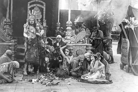Nietolerancja - galeria zdjęć - filmweb