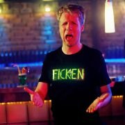 Vollidiot - galeria zdjęć - filmweb