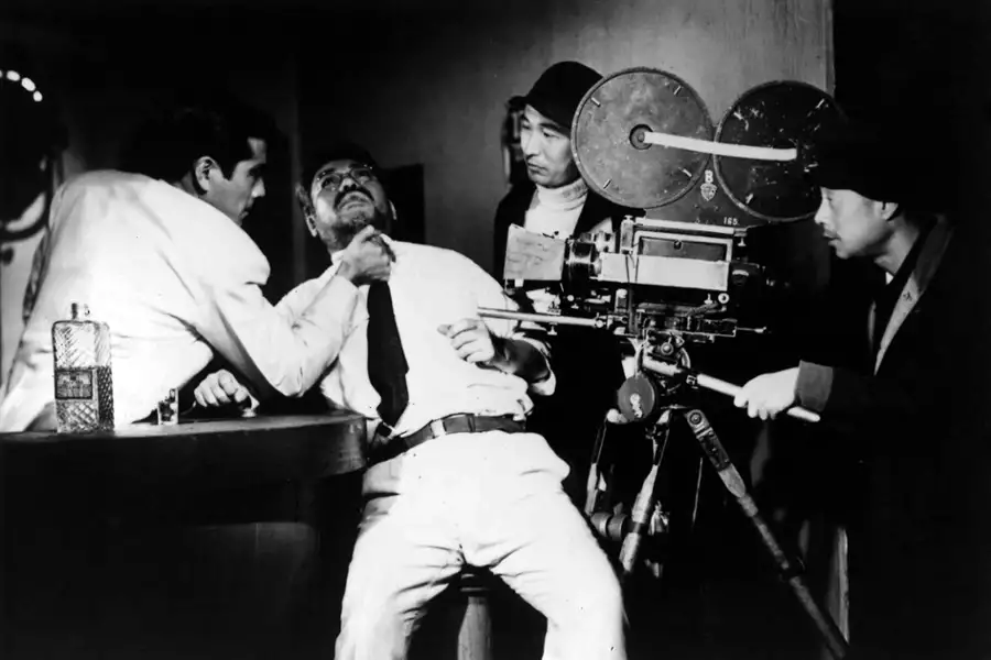 Pijany anioł - galeria zdjęć - filmweb