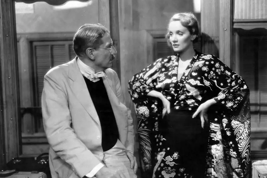 Szanghaj Ekspres - galeria zdjęć - filmweb