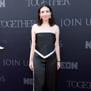Together - galeria zdjęć - filmweb