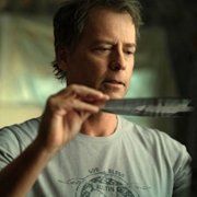 Shining Vale - galeria zdjęć - filmweb