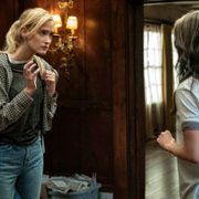 Shining Vale - galeria zdjęć - filmweb