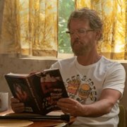Shining Vale - galeria zdjęć - filmweb