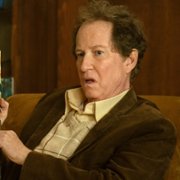 Shining Vale - galeria zdjęć - filmweb