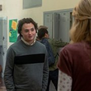Shining Vale - galeria zdjęć - filmweb