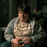 Shining Vale - galeria zdjęć - filmweb