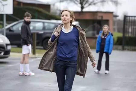 Zaginiony - galeria zdjęć - filmweb