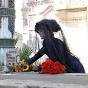 Dama w czarnym welonie - galeria zdjęć - filmweb