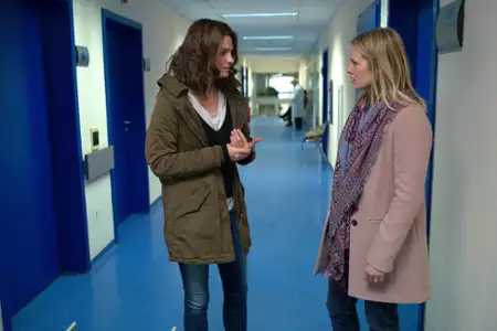 Absentia - galeria zdjęć - filmweb