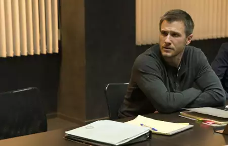 Absentia - galeria zdjęć - filmweb