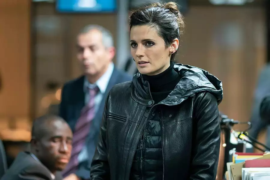 Absentia - galeria zdjęć - filmweb
