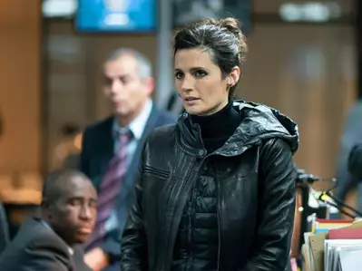 Absentia - galeria zdjęć - filmweb