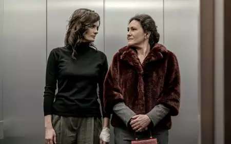 Absentia - galeria zdjęć - filmweb