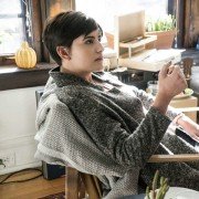 Easy - galeria zdjęć - filmweb