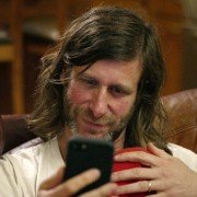 Easy - galeria zdjęć - filmweb
