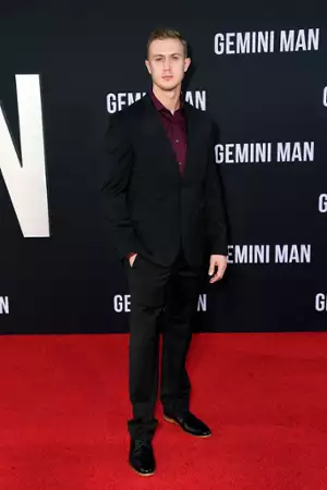 Bliźniak - galeria zdjęć - filmweb
