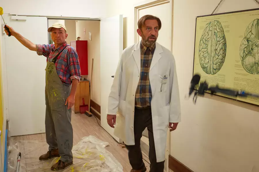 Mental - galeria zdjęć - filmweb
