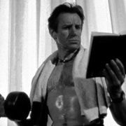 W środku mrocznej zimy - galeria zdjęć - filmweb
