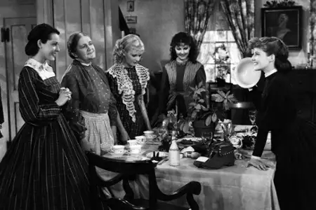 Małe kobietki - galeria zdjęć - filmweb