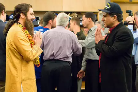 Guru miłości - galeria zdjęć - filmweb