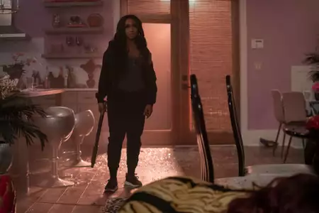 Tyler Perry's Beauty in Black - galeria zdjęć - filmweb
