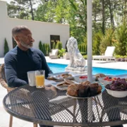 Tyler Perry's Beauty in Black - galeria zdjęć - filmweb
