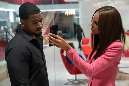 Tyler Perry's Beauty in Black - galeria zdjęć - filmweb