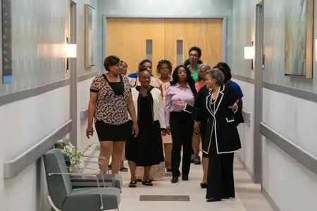 Tyler Perry's Beauty in Black - galeria zdjęć - filmweb