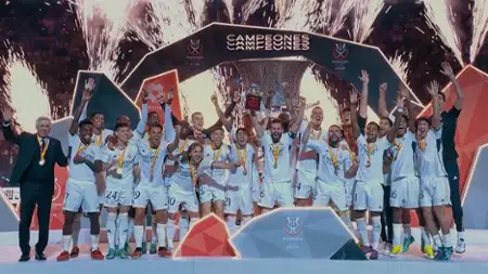 Real Madrid: C&oacute;mo no te voy a querer - galeria zdjęć - filmweb