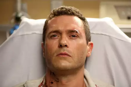Uwikłany - galeria zdjęć - filmweb