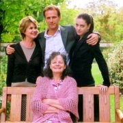 Les Murs porteurs - galeria zdjęć - filmweb