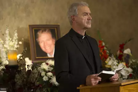 Rodzinna tajemnica - galeria zdjęć - filmweb