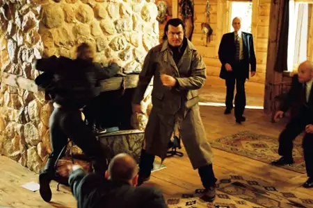 Poza zasięgiem - galeria zdjęć - filmweb
