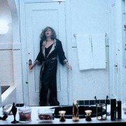 Nuts - galeria zdjęć - filmweb